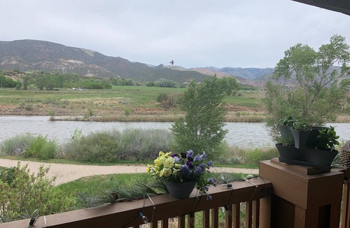 New Castle Condo | On the Colorado River and River View Park trail.