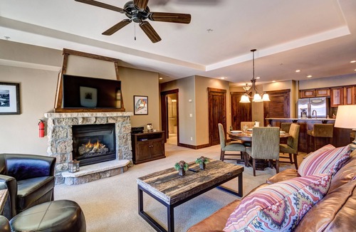Breckenridge Condo | ON THE SLOPES. FAST RESPONSE. Ski Side Corner Unit, Crystal Peak Lodge 2BR/2BA