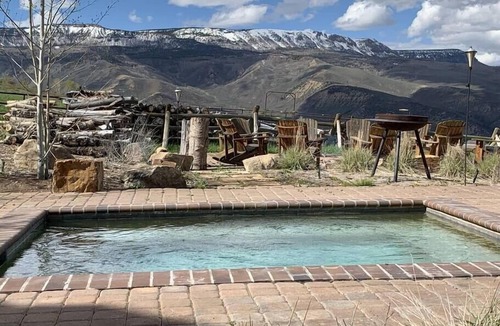Gypsum House | One of a Kind, Perfect Mountain Retreat on 750 private acres