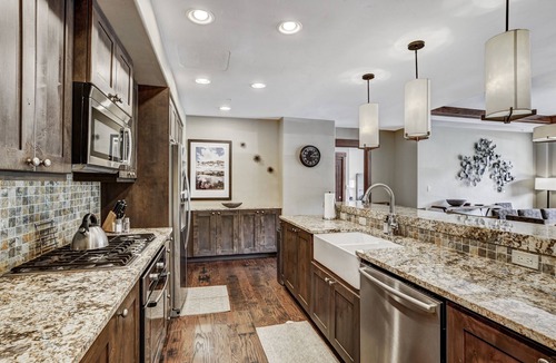 Peak 8 House | One Ski Hill Place S8421