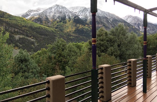 Carbondale House | Open, Airy Mountaintop Home