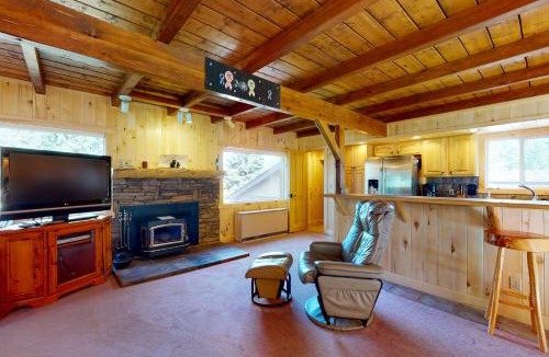 South Fork House | Otter's Place