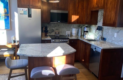 Ouray House | Ouray, CO Closest Townhome to Hot Springs Pool, Park, Trails