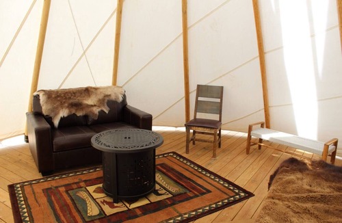 Collbran RV Rental | Outdoor Mini-Retreat - Glamping Teepee