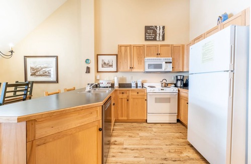 River Run Condo | Oversized Penthouse Overlooks Decrum Sq. & Short Walk to Gondola/Shops/Dining
