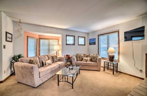 Pagosa Springs Apartment | Pagosa Condo with Deck, 4 Mi to Hot Springs and Dtwn