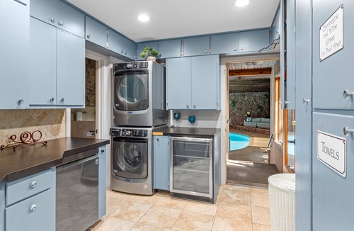 Stanley Hills House | Panorama Vacation Home by Estes Park Homes by RedAwning