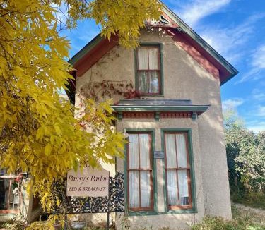 Golden Bed & Breakfast | Pansy’s Parlor Bed & Breakfast