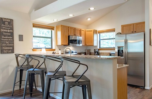 Peak 8 House | Park Forest Moose Pad Townhome: Hot Tub, On Shuttle Route