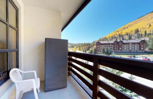 Copper Mountain Village Apartment | Passage Point 422