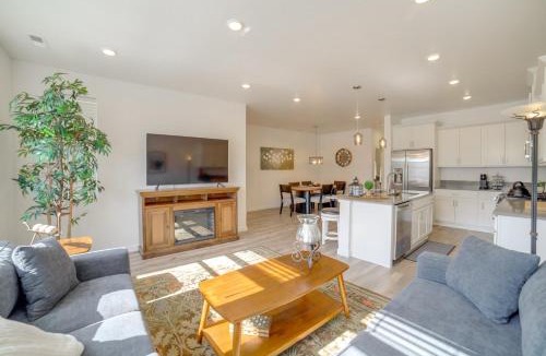 Eagle House | Patio, Park & Peace: 'Skyview Landing' in Eagle!