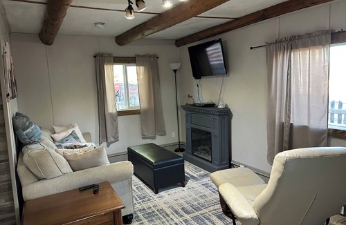 Walden Cabin | Payton's Place. A cozy cabin with private outdoor space pet friendly. n