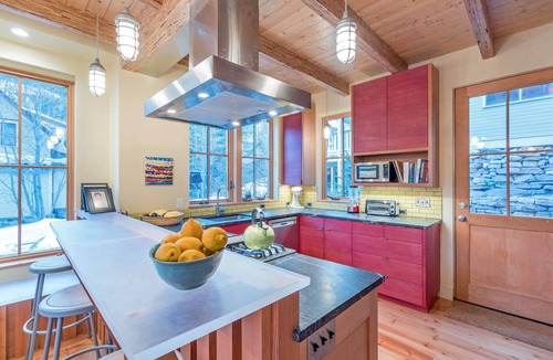 Telluride House | Peace & Privacy | Sun-Filled, Eco-Friendly Home