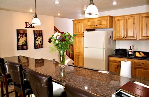 Grand Lake House | Peaceful,Lakeview on Lake Granby,Hot Tub,3 decks,10min RMNP & grand lk,BBQ Grill