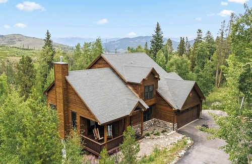 Breckenridge House | Peak 7 Mountain Lodge - Hot Tub & Expansive Views!