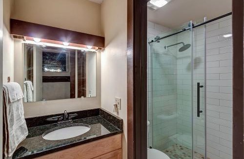 Peak 8 Apartment | Peak 8 Village 43 by Great Western Lodging
