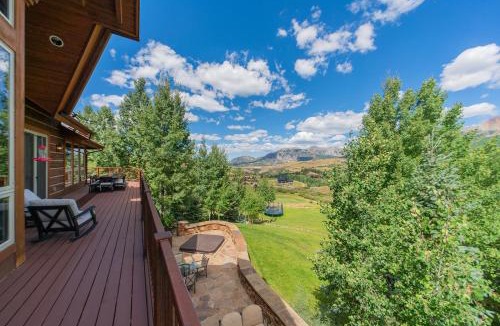 Mountain Village Villa | Pennington Manor