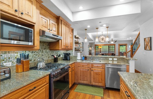 Downtown Steamboat Springs House | Perfect Downtown Location, Overlooking River and Emerald, 3BD/2.5 BA