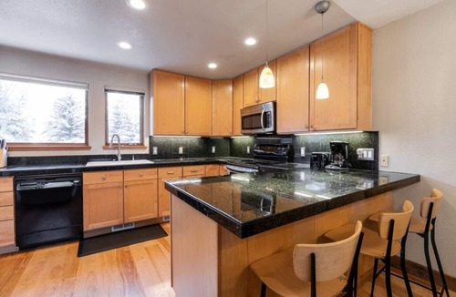 Intermountain House | Perfect Family Mountain Getaway!