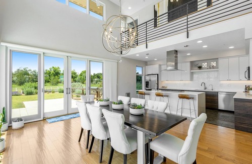 Longmont House | Perfectly Between Boulder - Estes Park! Modern 5-Bedroom House