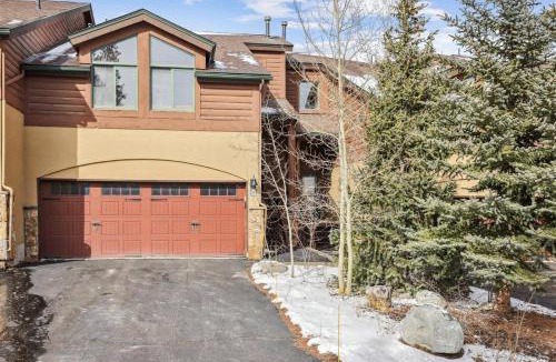 Frisco House | Pet-Friendly 4 Bedroom Townhome In Frisco - Short Drive To Breck!
