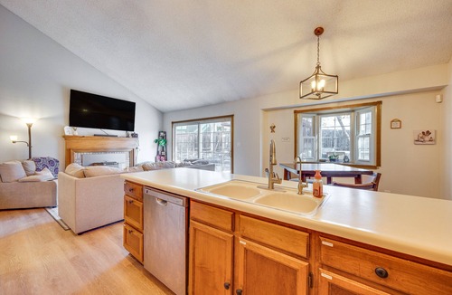 Southeast Colorado Springs House | Pet-Friendly Colorado Springs Home w/Mtn Views!