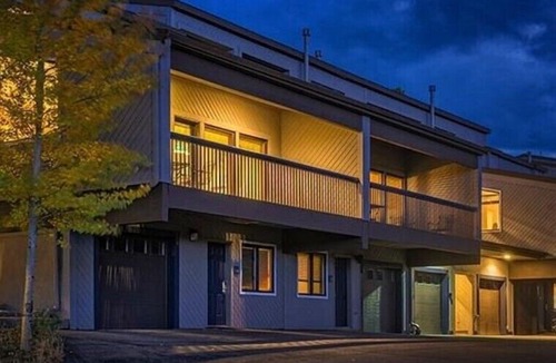 Woodmoor Resort | Pet-Friendly Gold Point Resort-3 Bedroom Penthouse in Breckenridge