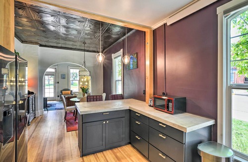 Salida House | Pet-Friendly Home w/Patio in Downtown Salida