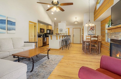 Rendezvous House | Pet-Friendly Mountain Escape with Gorgeous Views, Private Hot Tub, Garage