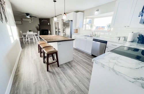 Briargate House | PET FRIENDLY/PING PONG/GAME ROOOM!FAMILY GATHERING