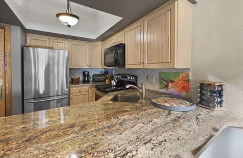 East Village at Copper Condo | Pet-Friendly Ski-In/Out by Lift/Golf Course with Hot Tub - FP310