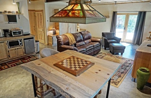 Grand Lake Condo | Pet Friendly Studio Condo with High Quality Finishes!