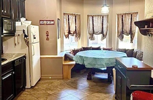 Colorado Springs House | Pickleball, Movie Theater, Family Resort Sleeps 14