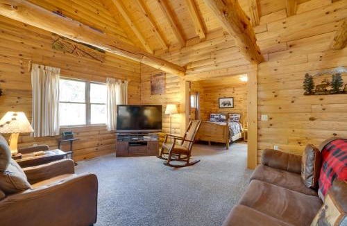 Carriage Hills House | Picturesque Log Cabin in Estes Park 9 Mi to RMNP