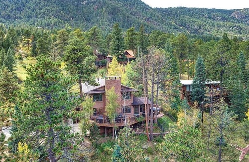 Cascade-Chipita Park House | Pike's Moosa Lodge Su