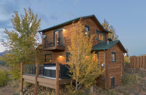 Woodland Park Cabin | Pikes Peak Ranch - Eagle Crest Cabin