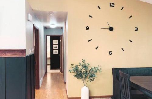 Black Hawk House | Pine Tree Lodge