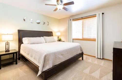 Black Hawk House | Pine Tree Lodge