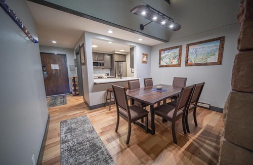 Keystone House | Pines 2057