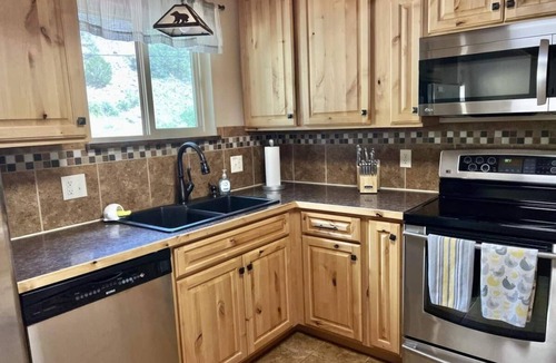 Salida House | Poncha Creek Mountain Lodge, near Monarch Mtn