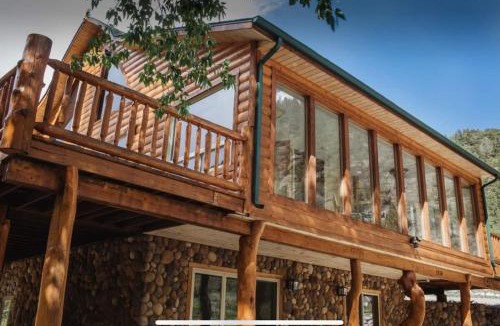 Salida House | Poncha Creek Mountain Lodge, Near Monarch Mtn