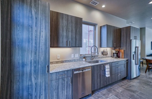 Poncha Springs House | Ponchita House- 6 beds, 6 baths! Located in the Crossroads of the Rocky Mountains