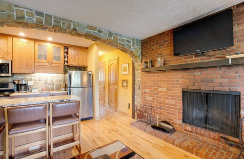 Rendezvous Condo | Pool & 3 Hot Tubs: Winter Park Condo on Bus Line