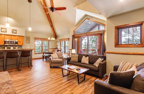 Four O'Clock Apartment | Pool & Hot Tub Access: Breck Condo w/Mtn Views