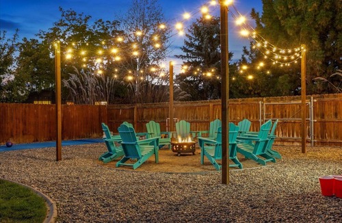 Grand Junction House | Pool~Hot Tub~Game Room~Fire Pit~Mini Golf~Frisbee Golf~Basketball & Soccer Court