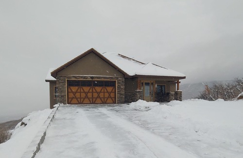 Mesa House | Powderhorn ski resort Executive home with spectacular views of valley & slopes.