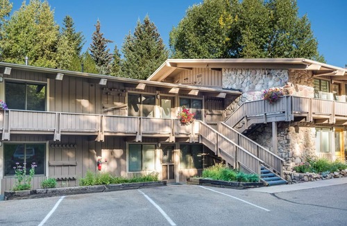 Aspen Condo | Premier 2 bedroom/2.5 bath Condominium at the Aspen Alps