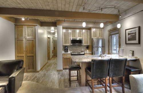 Peak 9 Condo | Prime Location <> Beautiful Interior <> Heated Floors <> 90 Steps to Lift & Town
