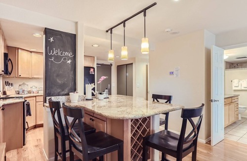 Downtown Denver Condo | Prime location Downtown Denver Cozy 2-bedroom condo in peaceful Denver