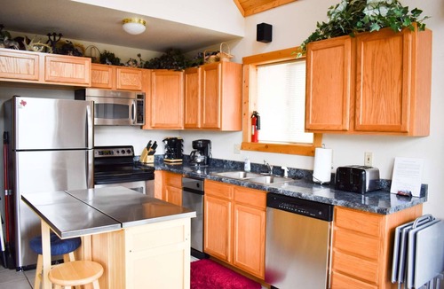 Sedalia House | Private Cabin, Views of Turkey Rock, Hiking, 4X4, Rock Climbing, Fishing, Wifi